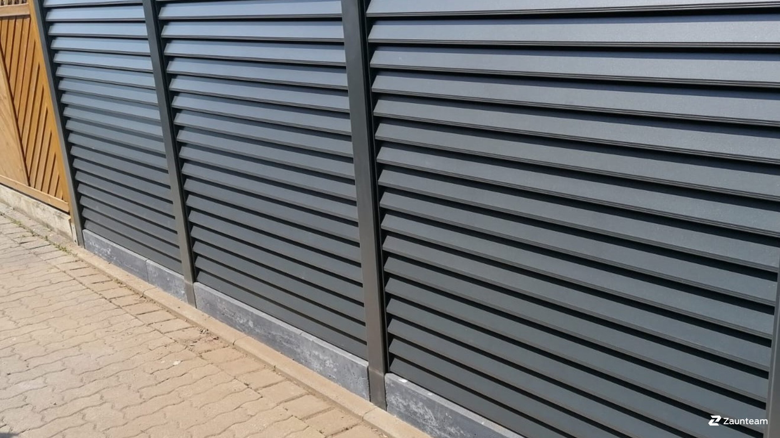 Aluminium Sichtschutz aus dem 2021 in 63820 Elsenfeld  Deutschland von Zaunteam Westfranken.