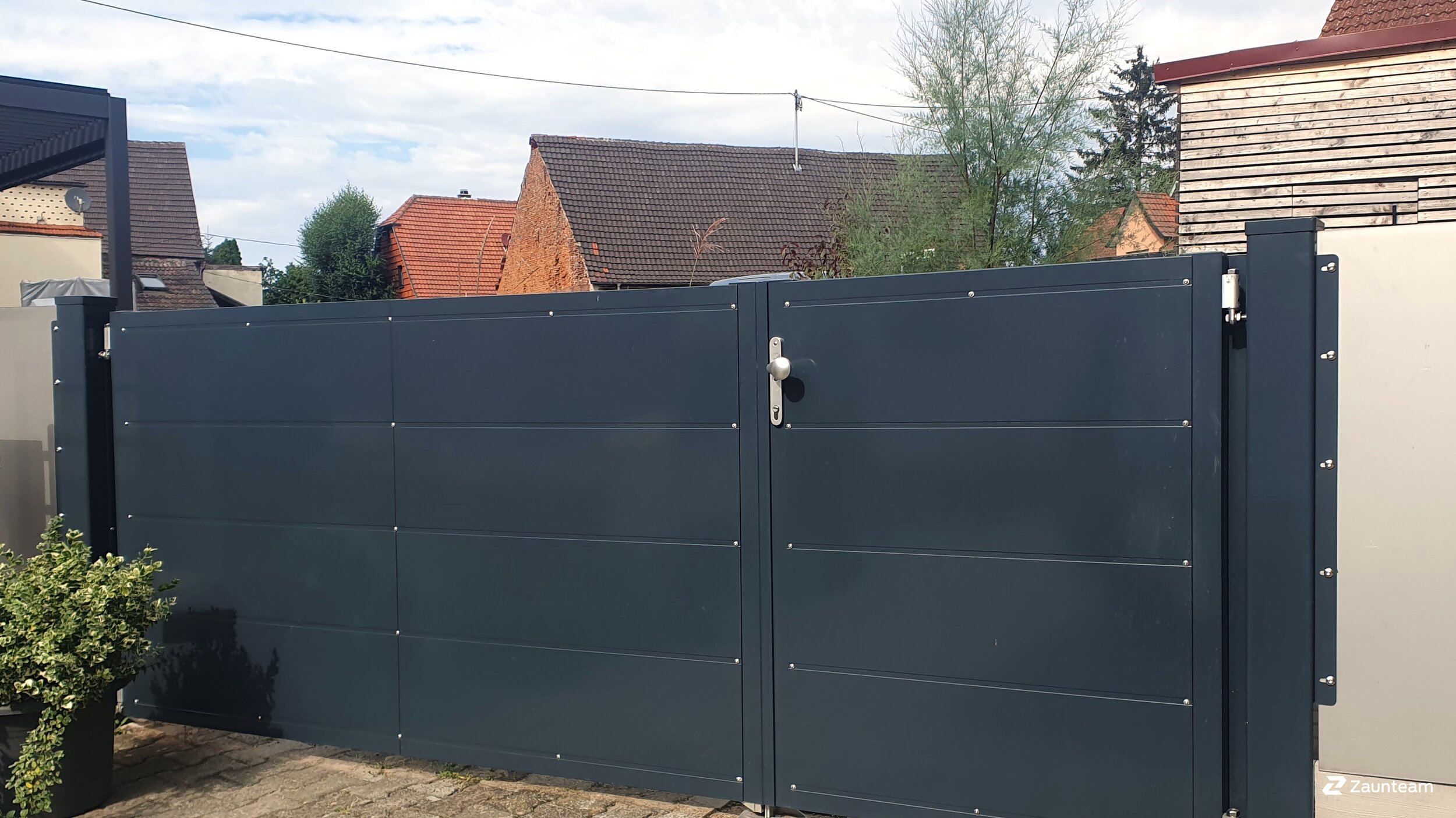 Aluminium Sichtschutz aus dem 2023 in 97900 Külsheim-Hundheim Deutschland von Zaunteam Westfranken.