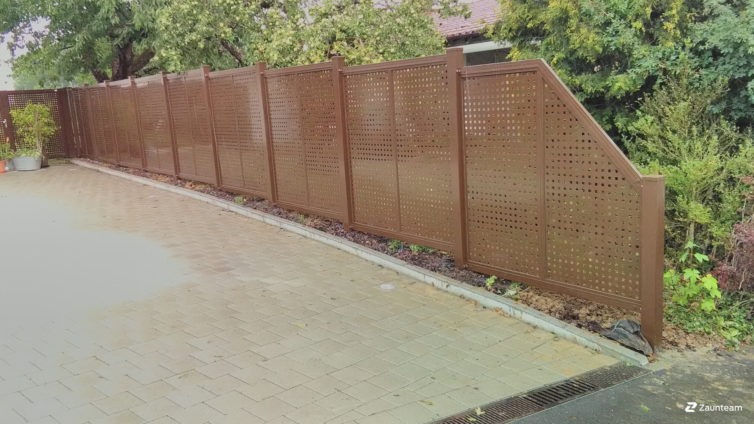 Protection brise-vue en aluminium de 2018 à 74321 Bietigheim-Bissingen Allemagne de Zaunteam Neckar-Enz.