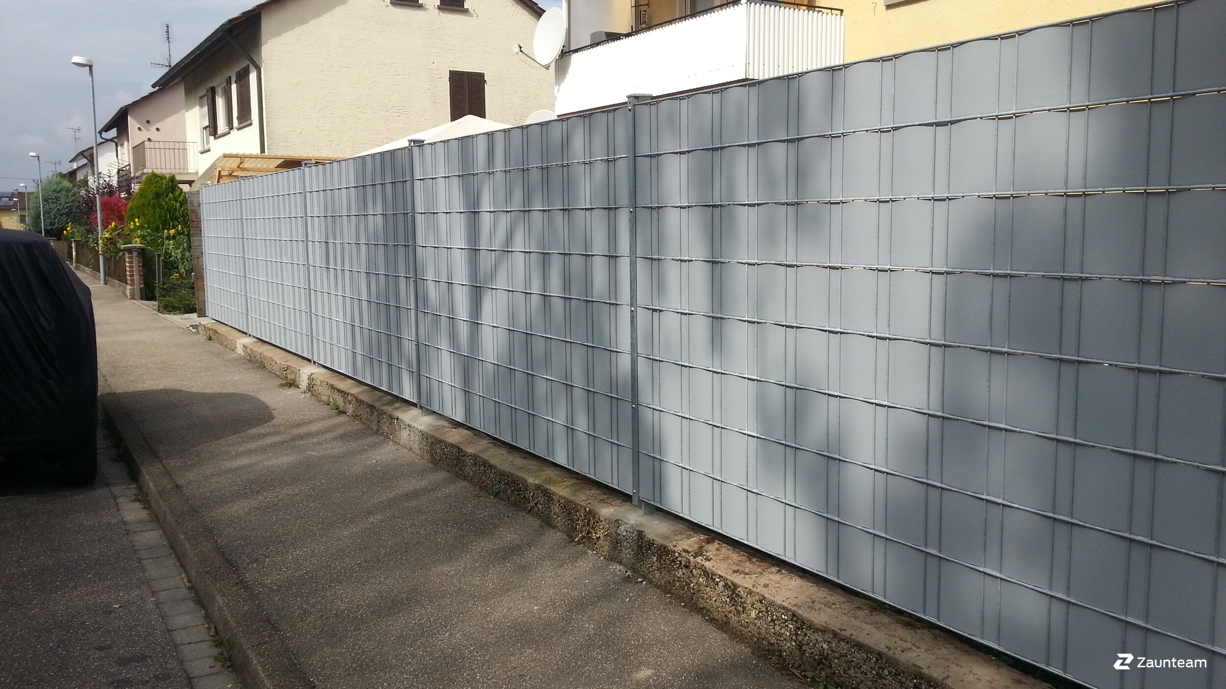 Protection brise-vue en tressage de 2017 à 71665 Kleinglattbach Allemagne de Zaunteam Neckar-Enz.