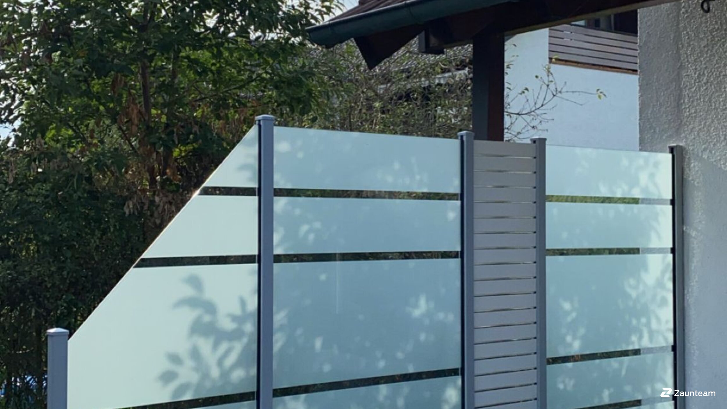 Glas Sichtschutz aus dem 2024 in 74343 Sachenheim Deutschland von Zaunteam Neckar-Enz.