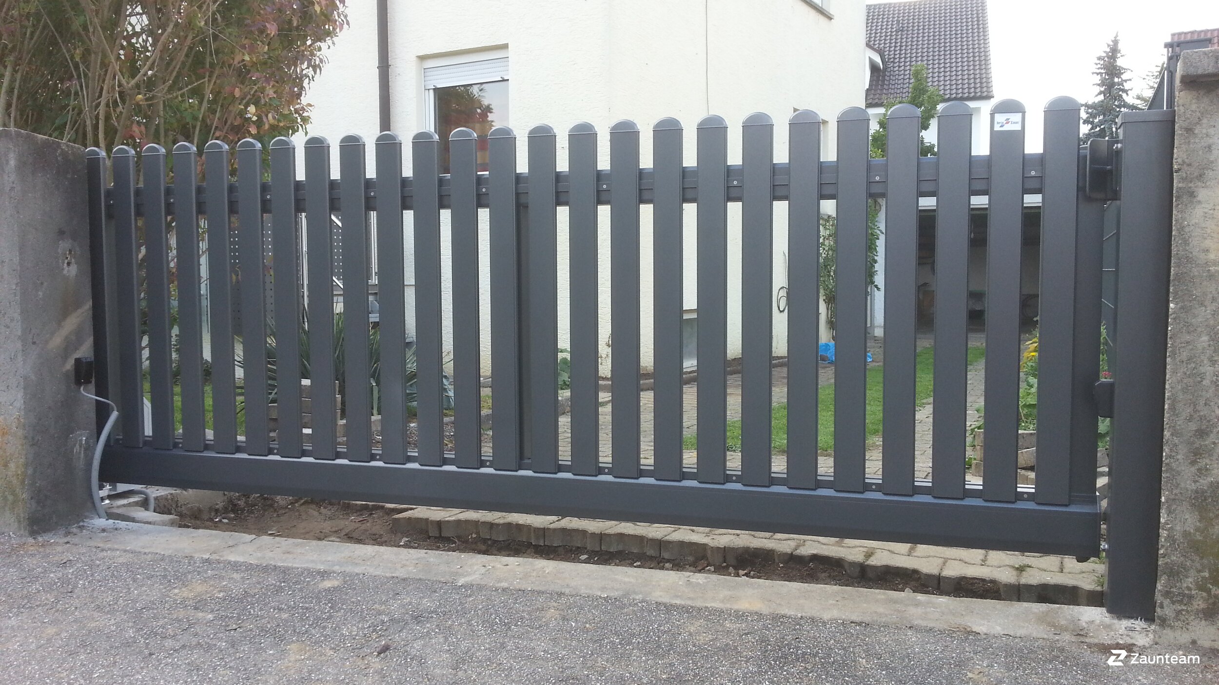 Automatische Tore aus dem 2017 in 74321 Bietigheim-Bissingen Deutschland von Zaunteam Neckar-Enz.