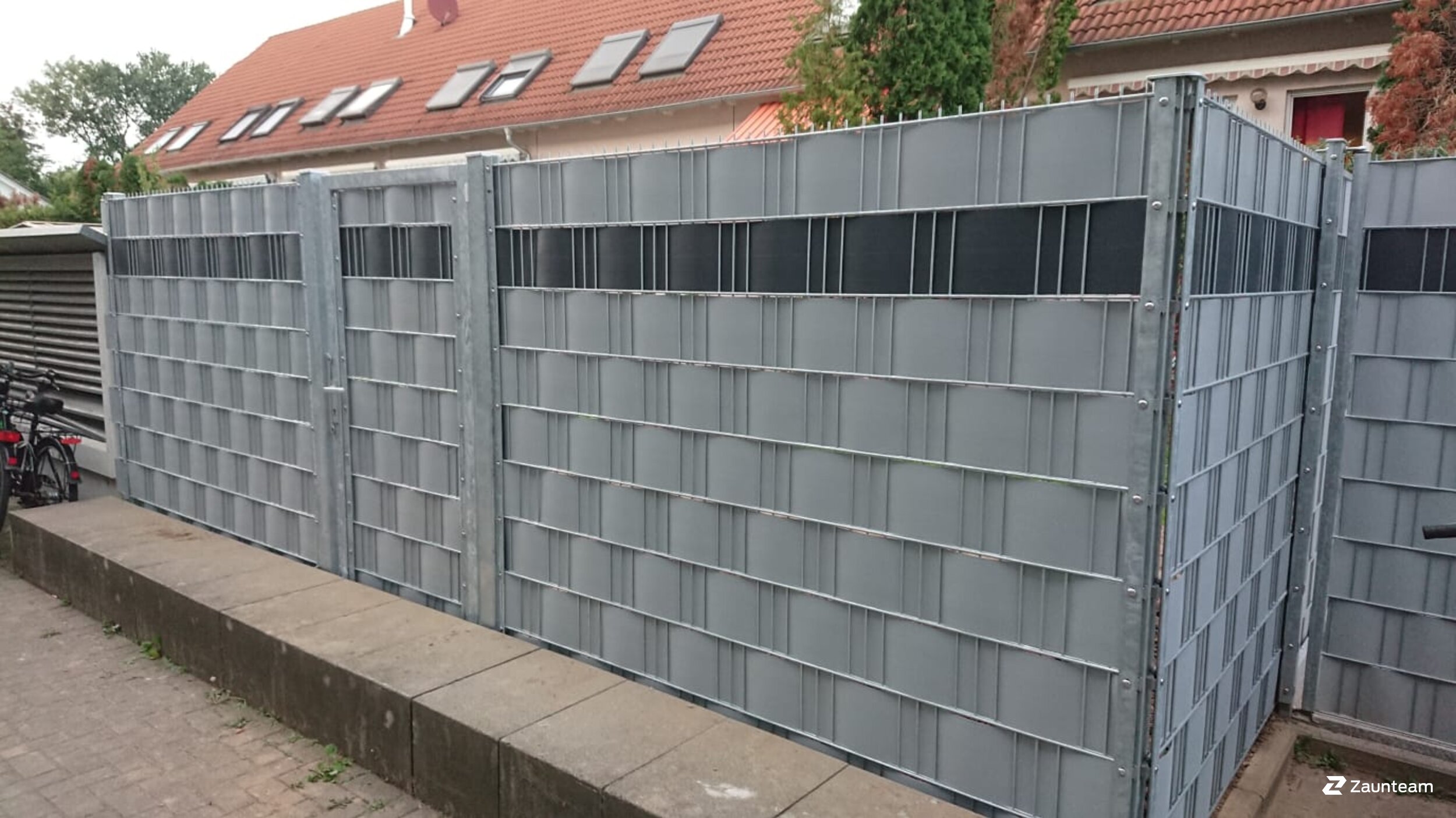 Protection brise-vue en tressage de 2020 à 75331  Engelsbrand Allemagne de Zaunteam Pforzheim.