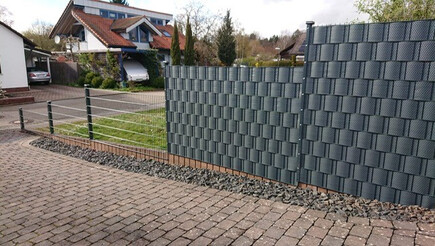 Protection brise-vue en tressage de 2024 à 75233 Tiefenbronn Allemagne de Zaunteam Pforzheim.