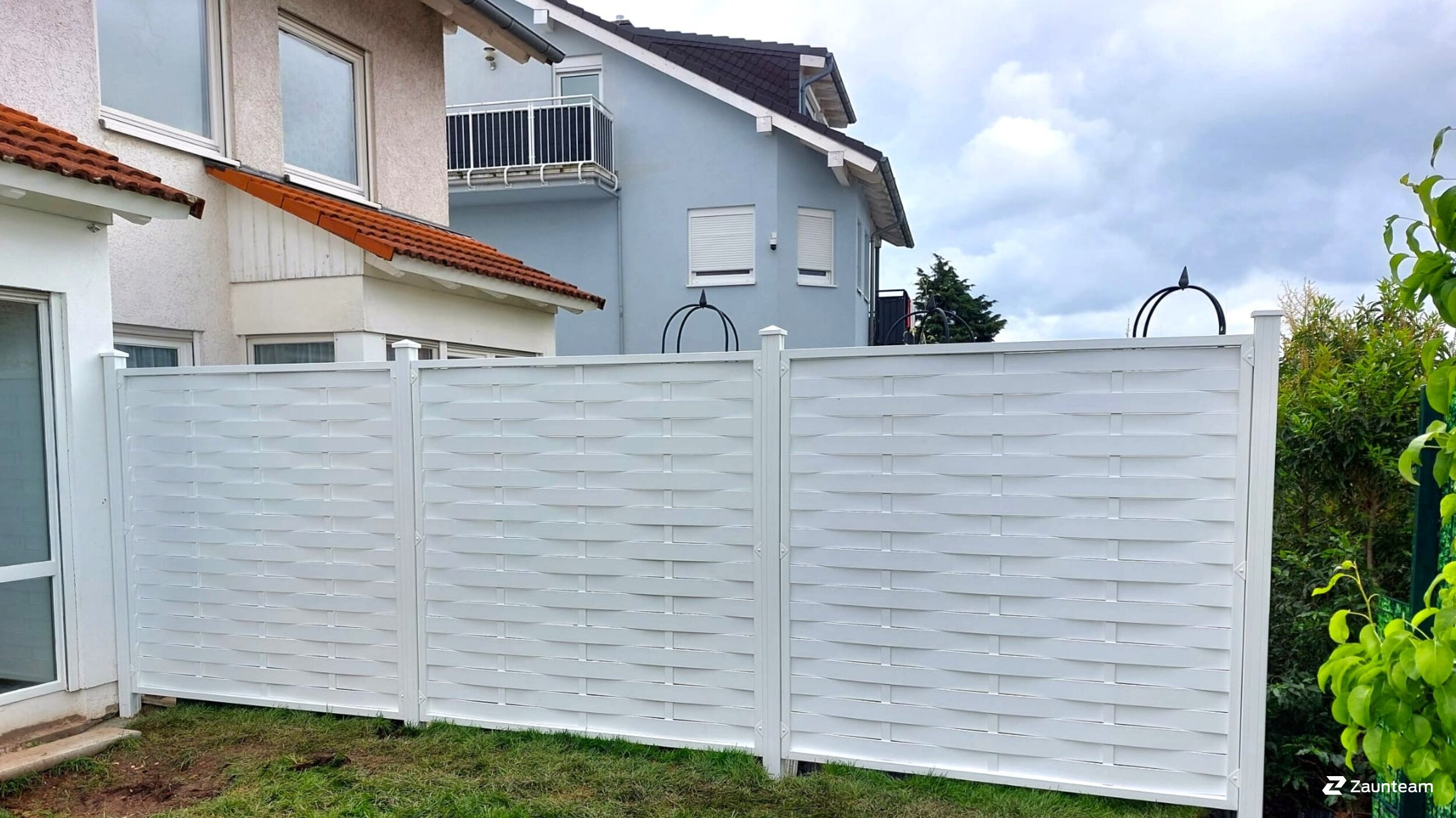Kunststoff Sichtschutz aus dem 2024 in 75335 Dobel Deutschland von Zaunteam Pforzheim.
