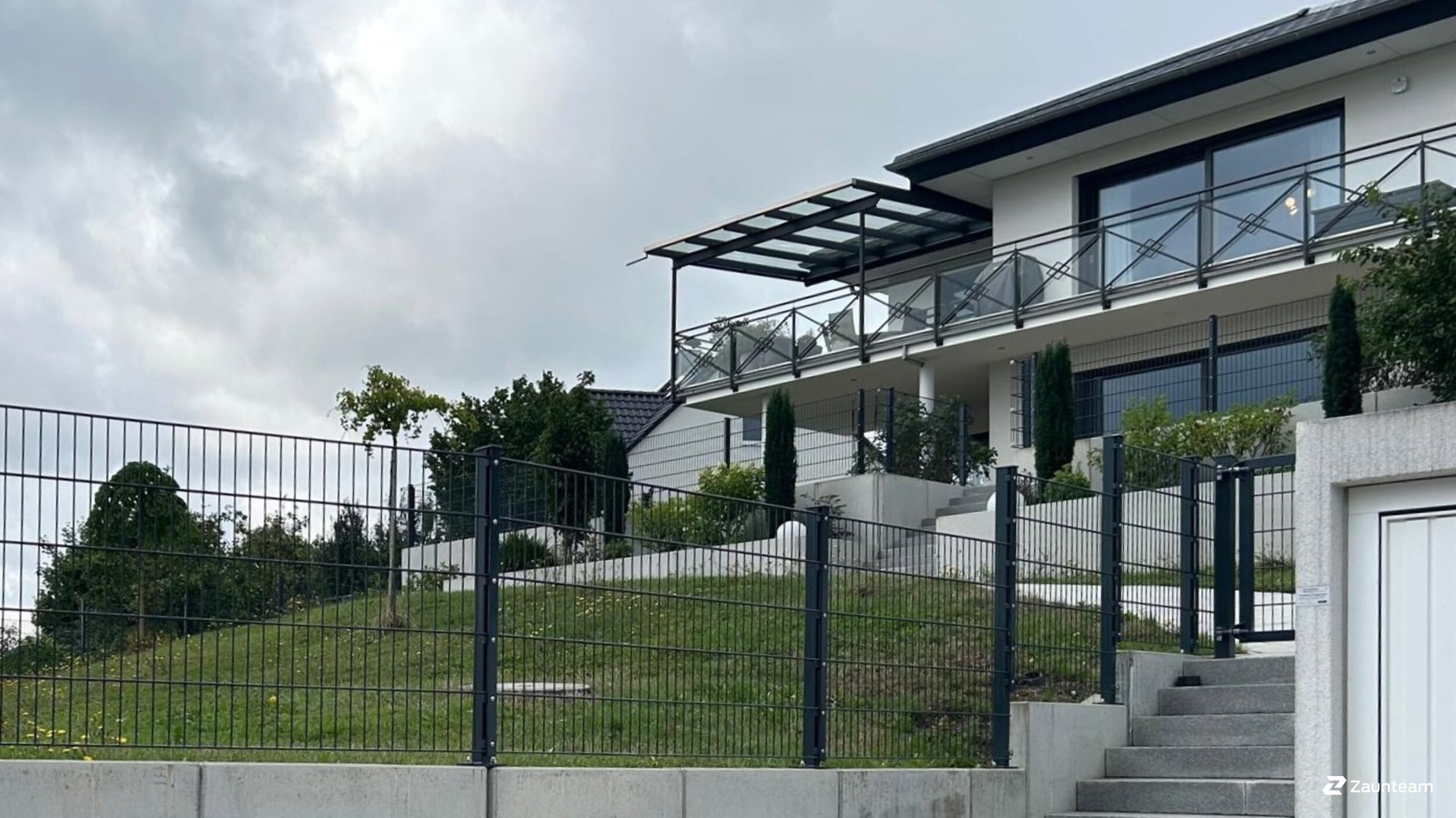 Doppelstabmattenzaun aus dem 2025 in 72406 Bisingen Deutschland von Zaunteam Zollernalb.