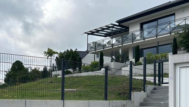 Doppelstabmattenzaun aus dem 2025 in 72406 Bisingen Deutschland von Zaunteam Zollernalb.