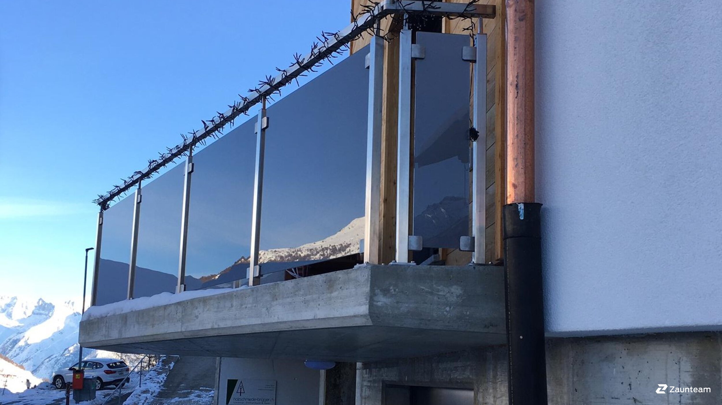 Geländer und Handläufe aus dem 2020 in 3925 Grächen Schweiz von Zaunteam Wallis / Swissclôture Valais.