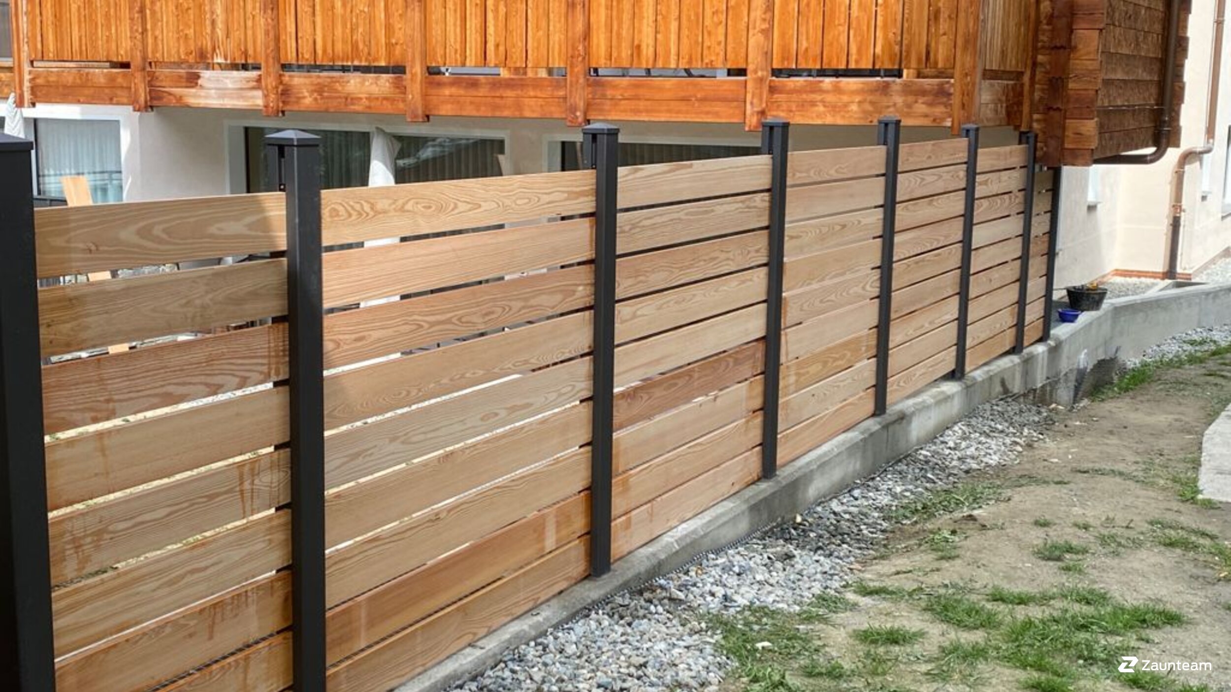 Aluminium Sichtschutz aus dem 2021 in 3920 Zermatt Schweiz von Zaunteam Wallis / Swissclôture Valais.