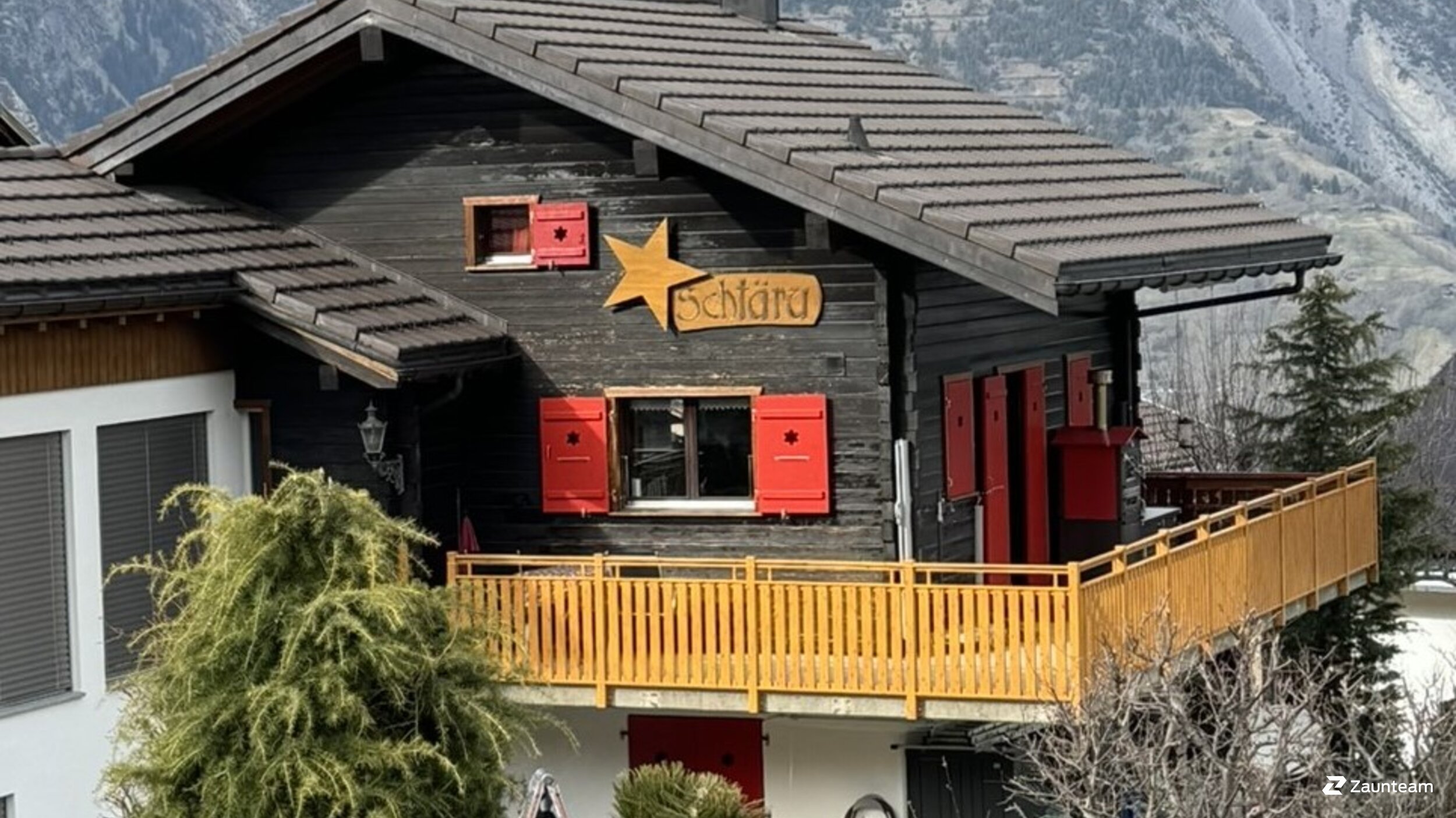 Geländer und Handläufe aus dem 2025 in 3944 Unterbäch Schweiz von Zaunteam Wallis / Swissclôture Valais.