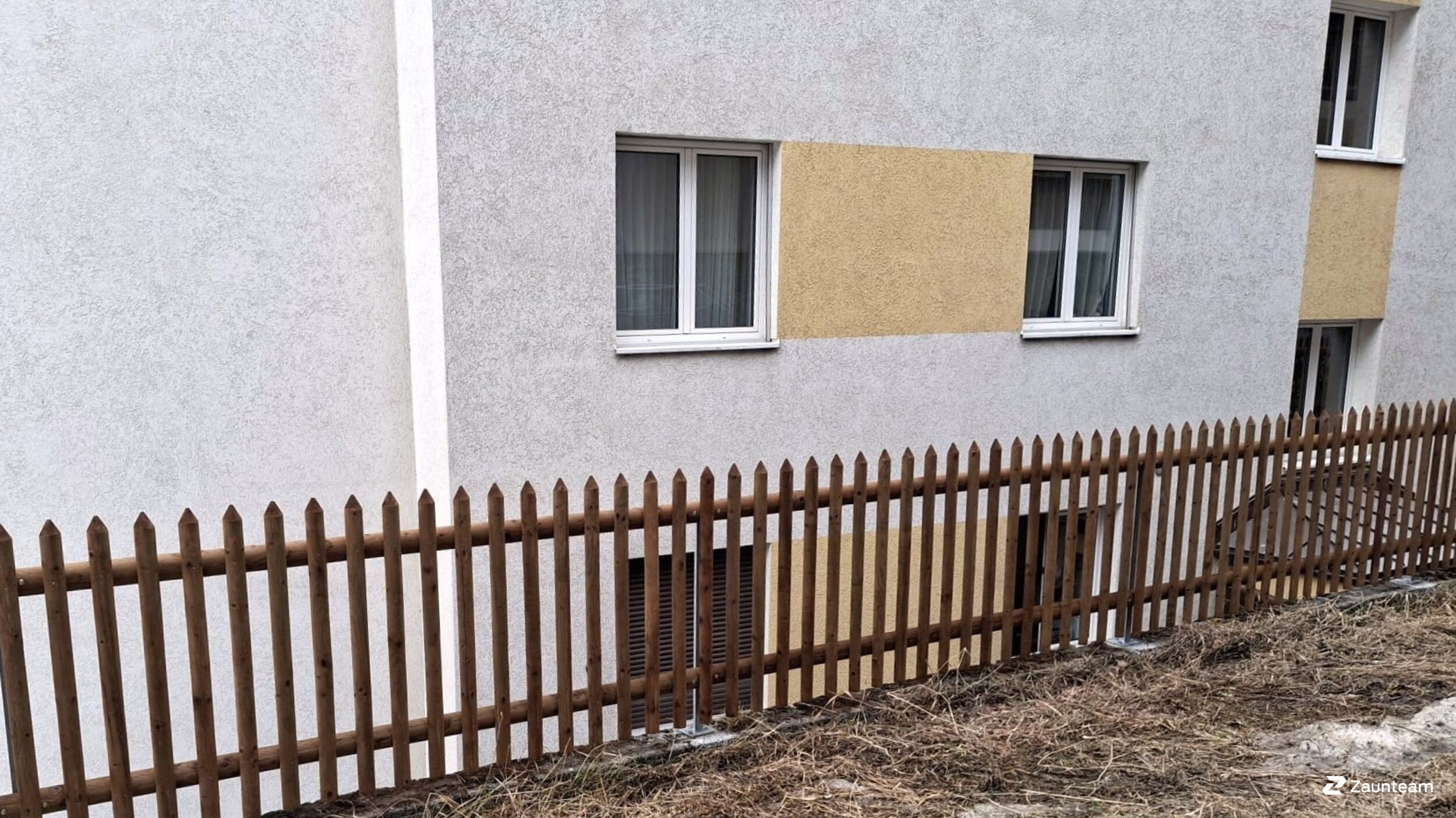 Clôture en palisades de 2026 à 3920 Zermatt Suisse de Zaunteam Wallis / Swissclôture Valais.