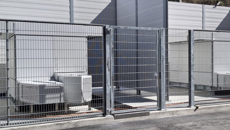 Clôture en panneau double fil de 2026 à 3922 Stalden Suisse de Zaunteam Wallis / Swissclôture Valais.