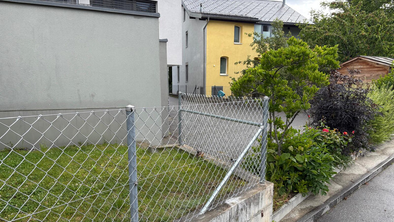 Maschendrahtzaun aus dem 2026 in 3904 Naters Schweiz von Zaunteam Wallis / Swissclôture Valais.