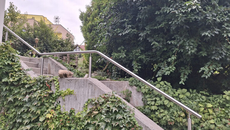 Geländer und Handläufe aus dem 2026 in 3911 Ried-Brig Schweiz von Zaunteam Wallis / Swissclôture Valais.