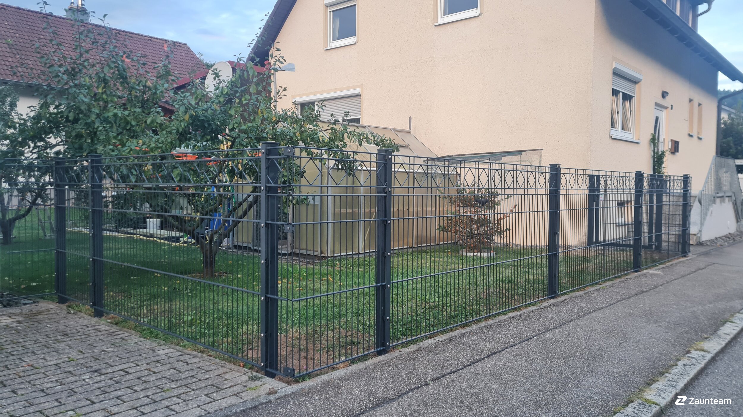 Decorzaun aus dem 2024 in 78727 Aistaig Deutschland von Zaunteam Lkr. Rottweil.