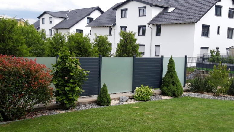 Aluminium Sichtschutz aus dem 2025 in 78628 Zimmern ob Rottweil Deutschland von Zaunteam Lkr. Rottweil.