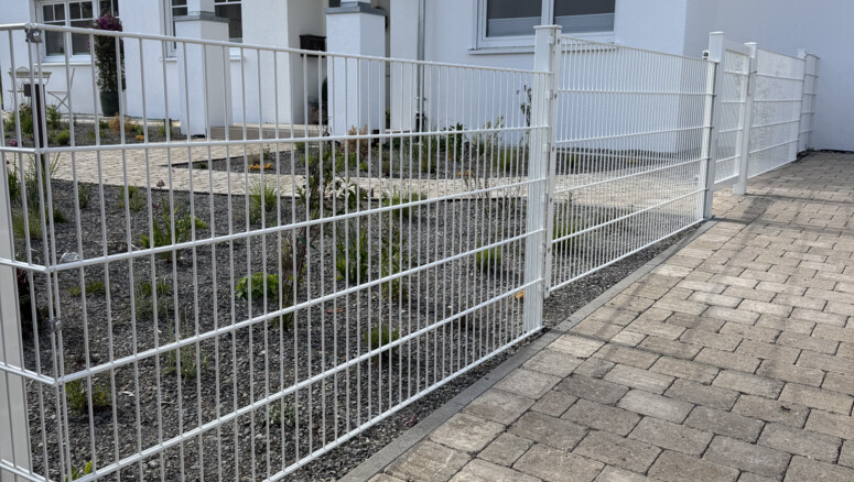 Doppelstabmattenzaun aus dem 2026 in 78661 Dietingen Deutschland von Zaunteam Lkr. Rottweil.
