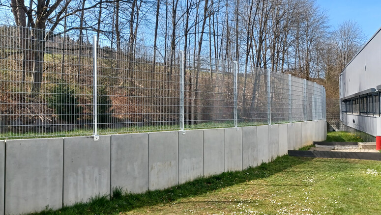 Doppelstabmattenzaun aus dem 2025 in 78532 Tuttlingen Deutschland von Zaunteam Obere Donau-Bodensee.