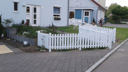 Kunststoff Zaun aus dem 2017 in 55411 Bingen Deutschland von Zaunteam Obere Donau-Bodensee.