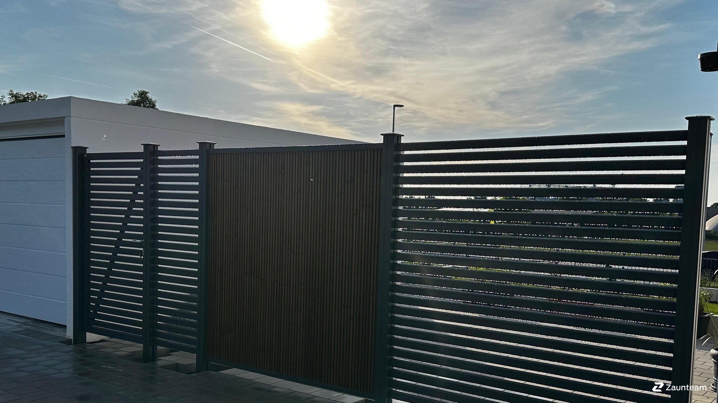 Protection brise-vue en aluminium de 2025 à 89438 Holzheim Allemagne de Zaunteam Ulm.