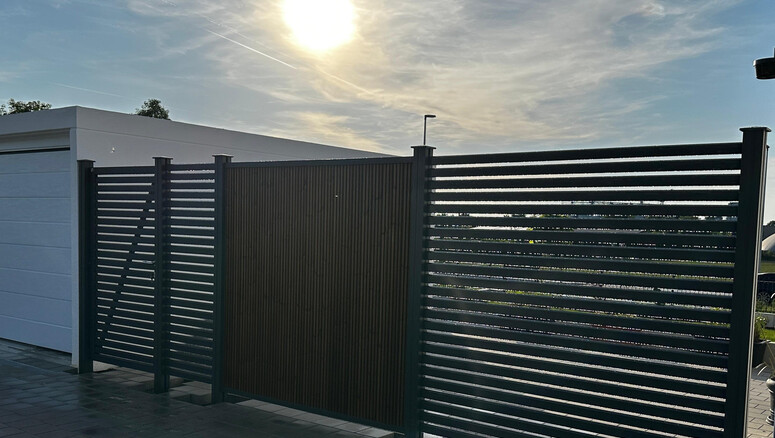 Aluminium Sichtschutz aus dem 2025 in 89438 Holzheim Deutschland von Zaunteam Ulm.