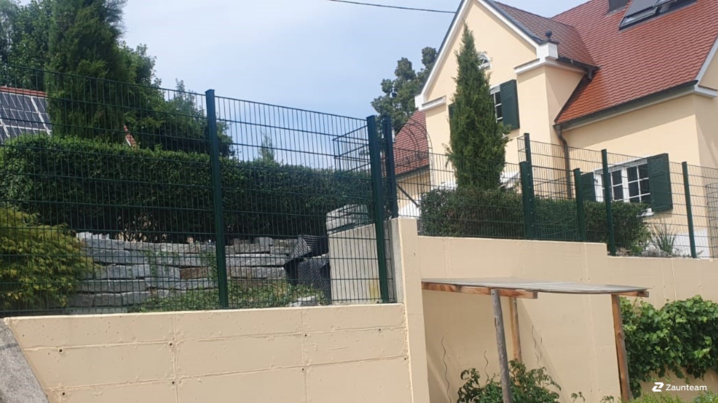 Clôture en panneau double fil de 2025 à 89275 Elchingen  Allemagne de Zaunteam Ulm.