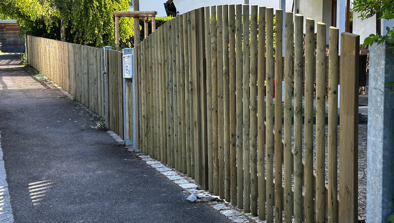 Palisadenzaun aus dem 2025 in 89073 Ulm Deutschland von Zaunteam Ulm.