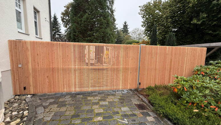 Holz Sichtschutz aus dem 2025 in 89165 Dietenheim Deutschland von Zaunteam Ulm.