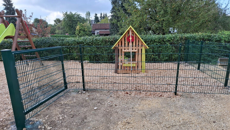 Doppelstabmattenzaun aus dem 2025 in 73337 Bad Überkingen Deutschland von Zaunteam Ulm.