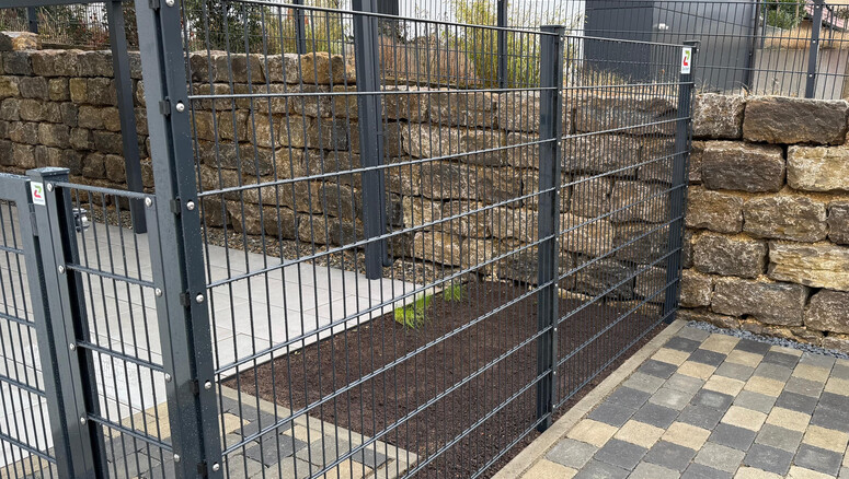 Clôture en panneau double fil de 2025 à 89073 Ulm Allemagne de Zaunteam Ulm.