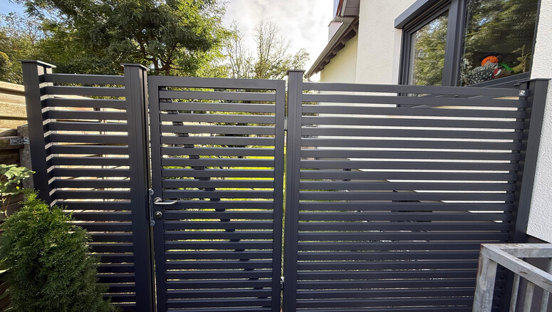 Aluminium Sichtschutz aus dem 2026 in 89340 Leipheim Deutschland von Zaunteam Ulm.