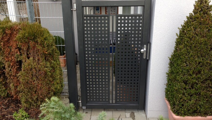 Protection brise-vue en aluminium de 2016 à 78464 Konstanz Allemagne de Zaunteam Konstanz-Hegau.