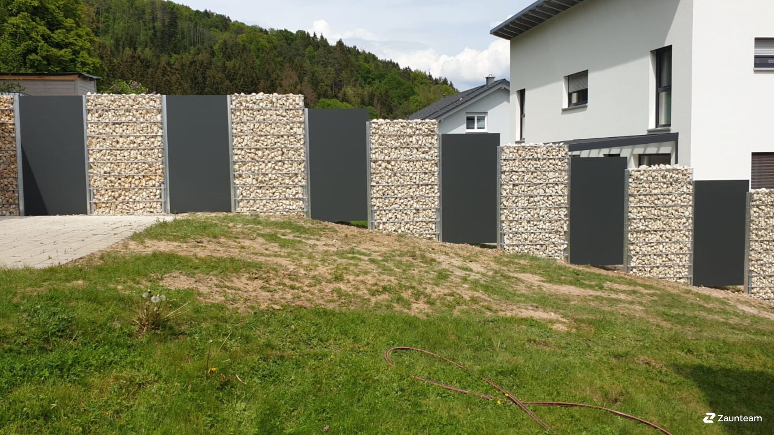Gabionen Steinkörbe aus dem 2019 in 79805 Eggingen Deutschland von Zaunteam Granacher.