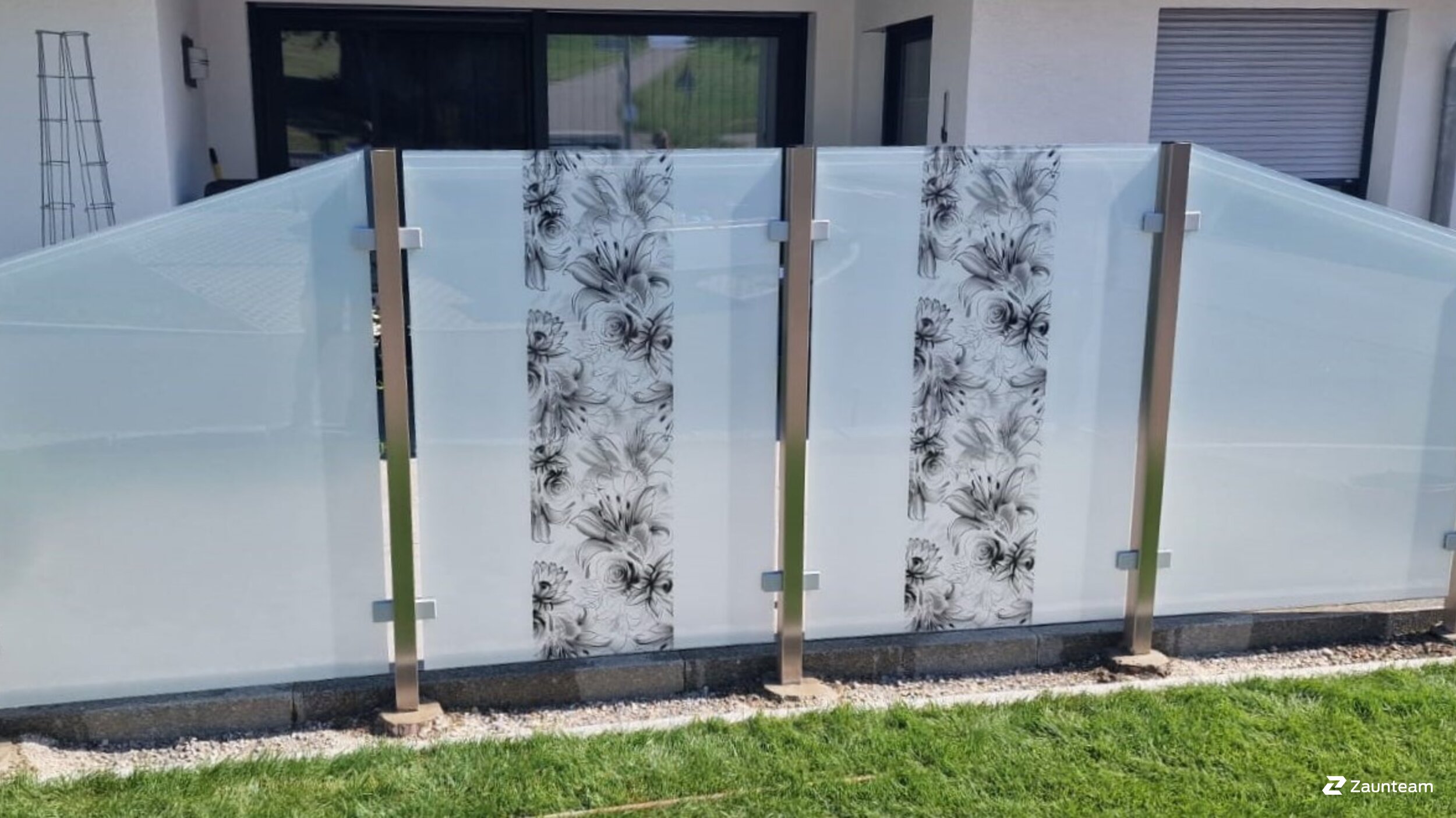 Glas Sichtschutz aus dem 2023 in 79802 Dettighofen Deutschland von Zaunteam Granacher.