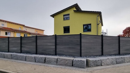 Kunststoff Sichtschutz aus dem 2021 in 79761 Waldshut Deutschland von Zaunteam Granacher.