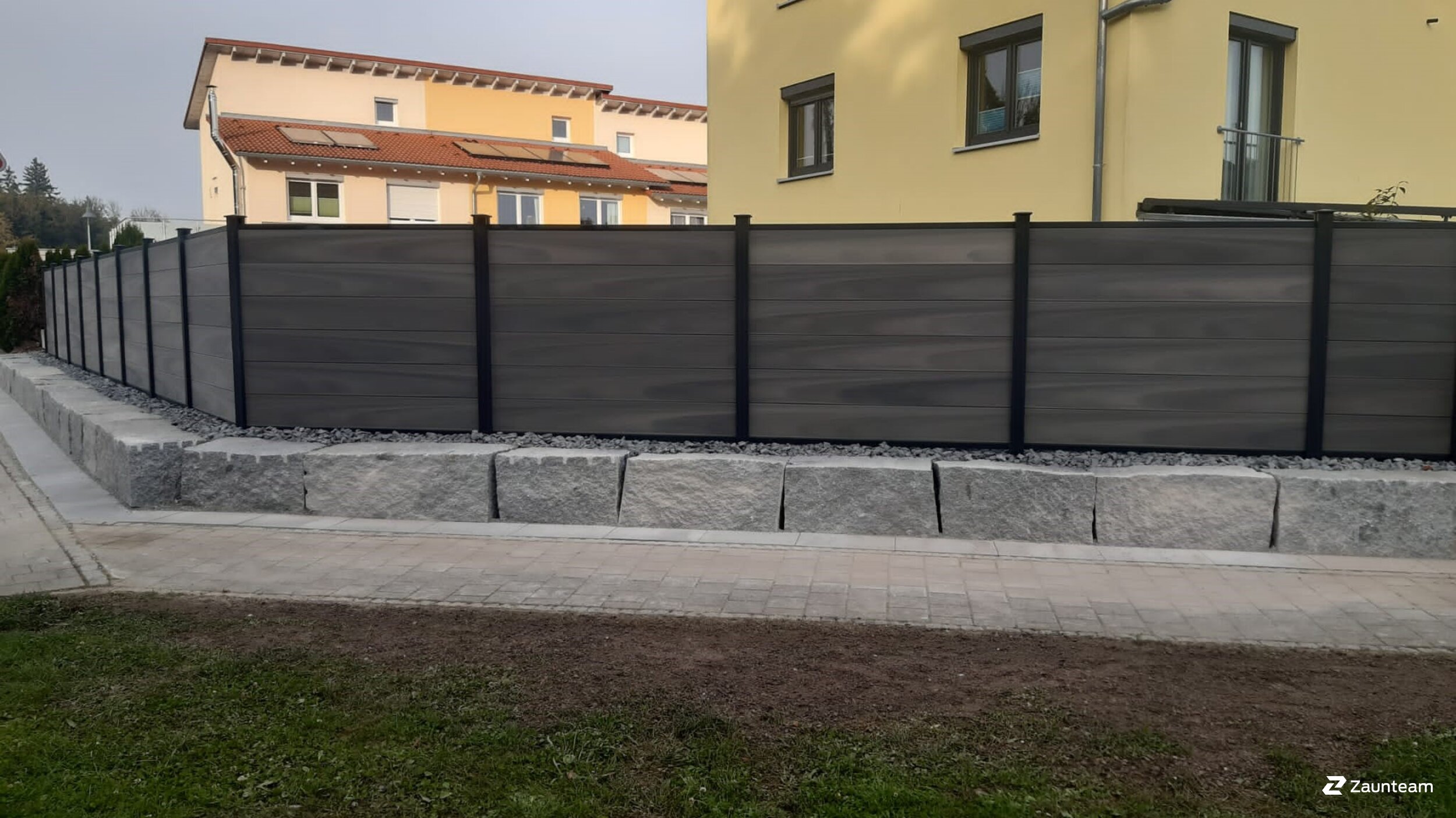 Kunststoff Sichtschutz aus dem 2021 in 79761 WT-Aarberg Deutschland von Zaunteam Granacher.