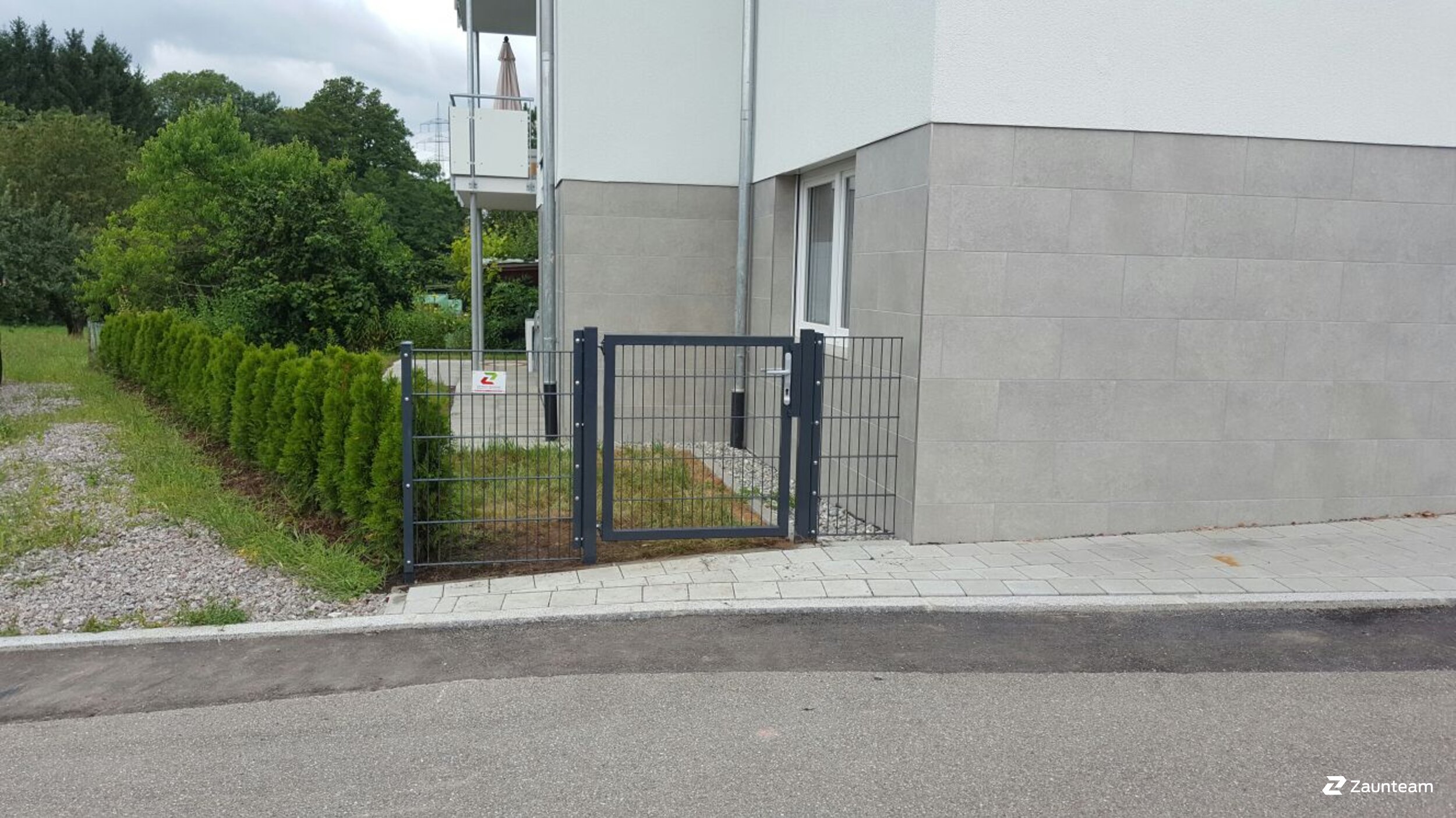 Doppelstabmattenzaun aus dem 2016 in 79730 Murg Deutschland von Zaunteam Granacher.