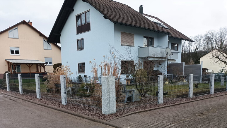 Clôture en panneau double fil de 2025 à 79725 Laufenburg Allemagne de Zaunteam Granacher.