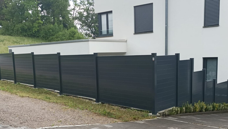 Aluminium Sichtschutz aus dem 2025 in 79761 Waldshut Deutschland von Zaunteam Granacher.