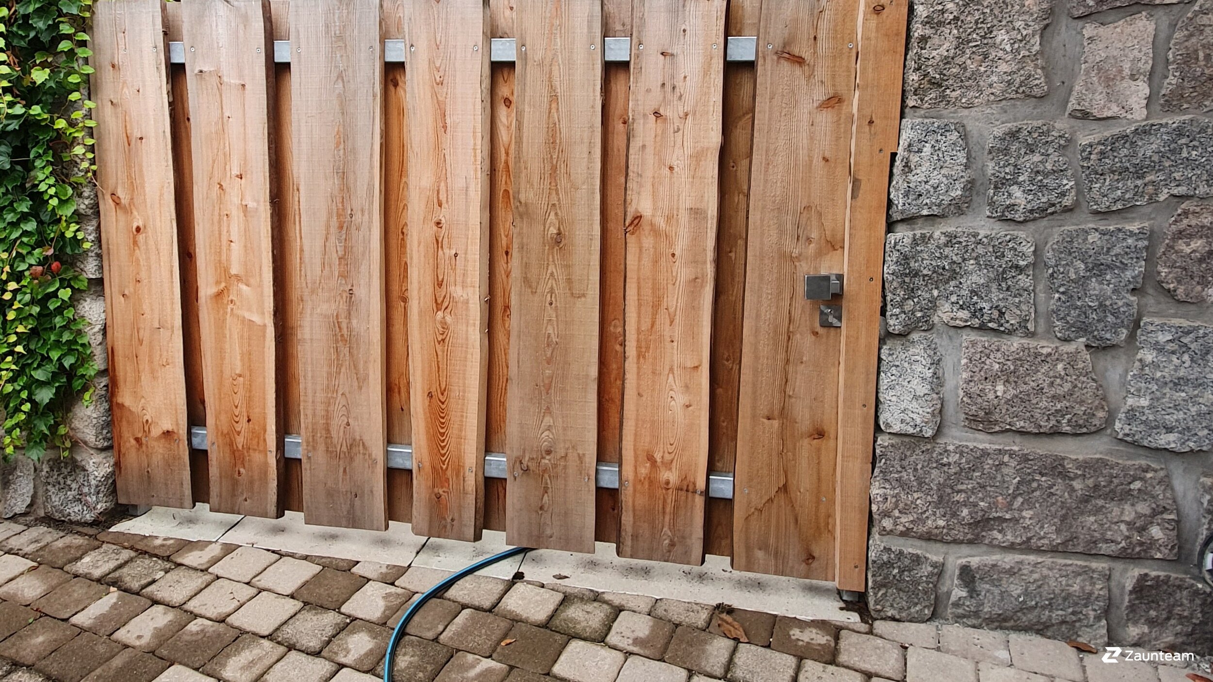 Holz Sichtschutz aus dem 2024 in 79793 Wutöschingen Deutschland von Zaunteam Granacher.