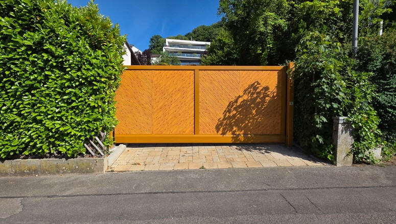 Automatische Tore aus dem 2026 in 79539 Lörrach Deutschland von Zaunteam Granacher.
