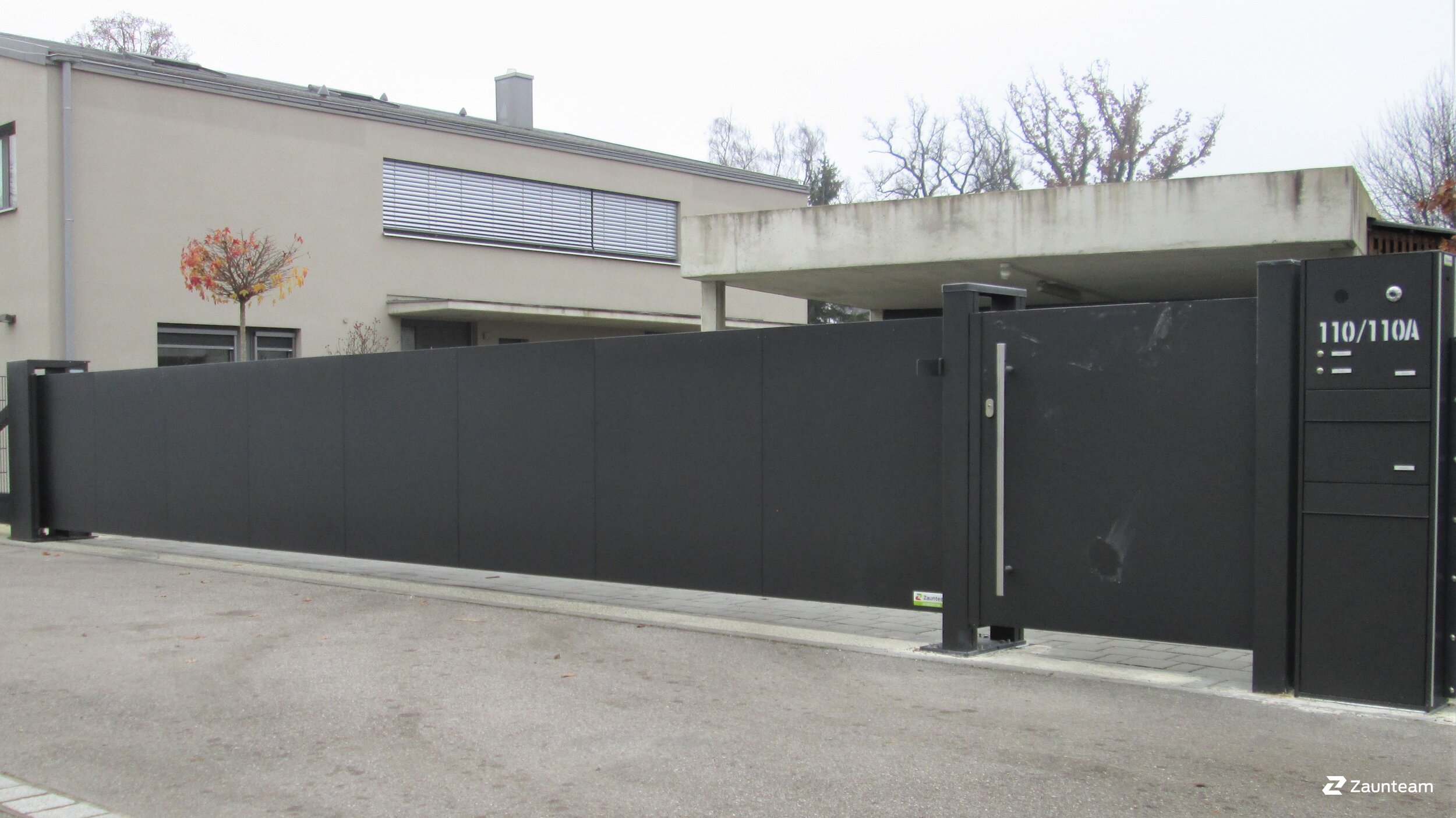 Automatische Tore aus dem 2021 in 85757 Karlsfeld Deutschland von Zaunteam Ammersee.