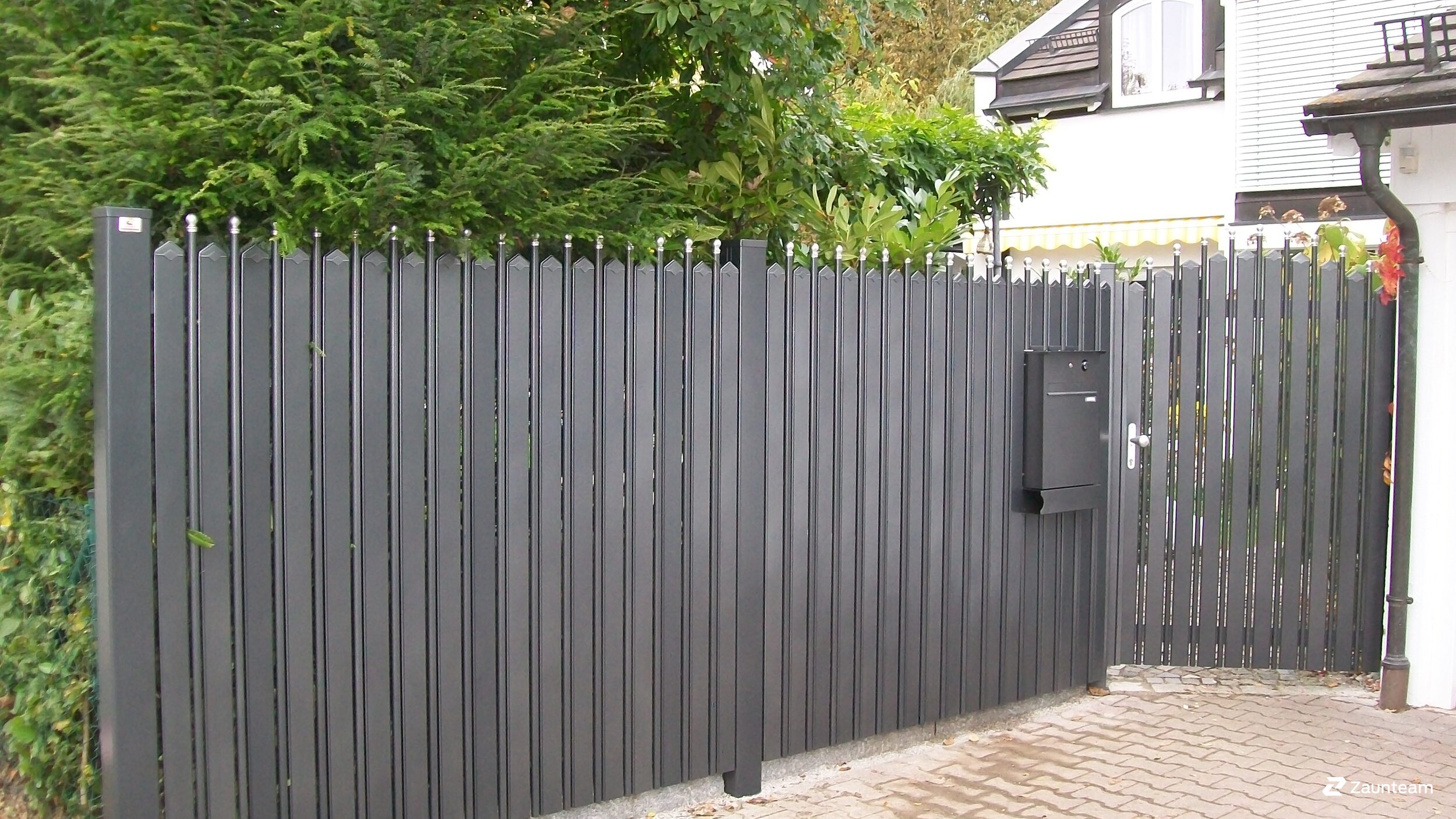 Aluminium Sichtschutz aus dem 2022 in 82327 Tutzing Deutschland von Zaunteam Ammersee.