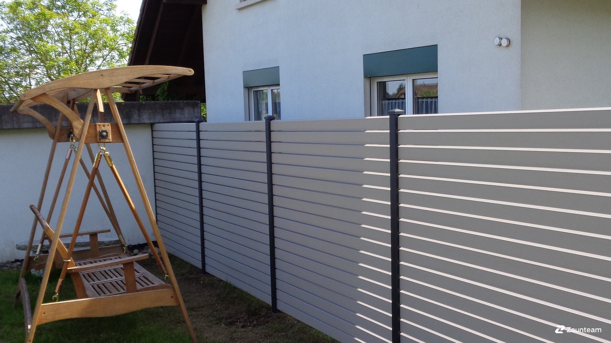 Aluminium Sichtschutz aus dem 2016 in 4704 Niederbipp Schweiz von Zaunteam Mittelland GmbH.