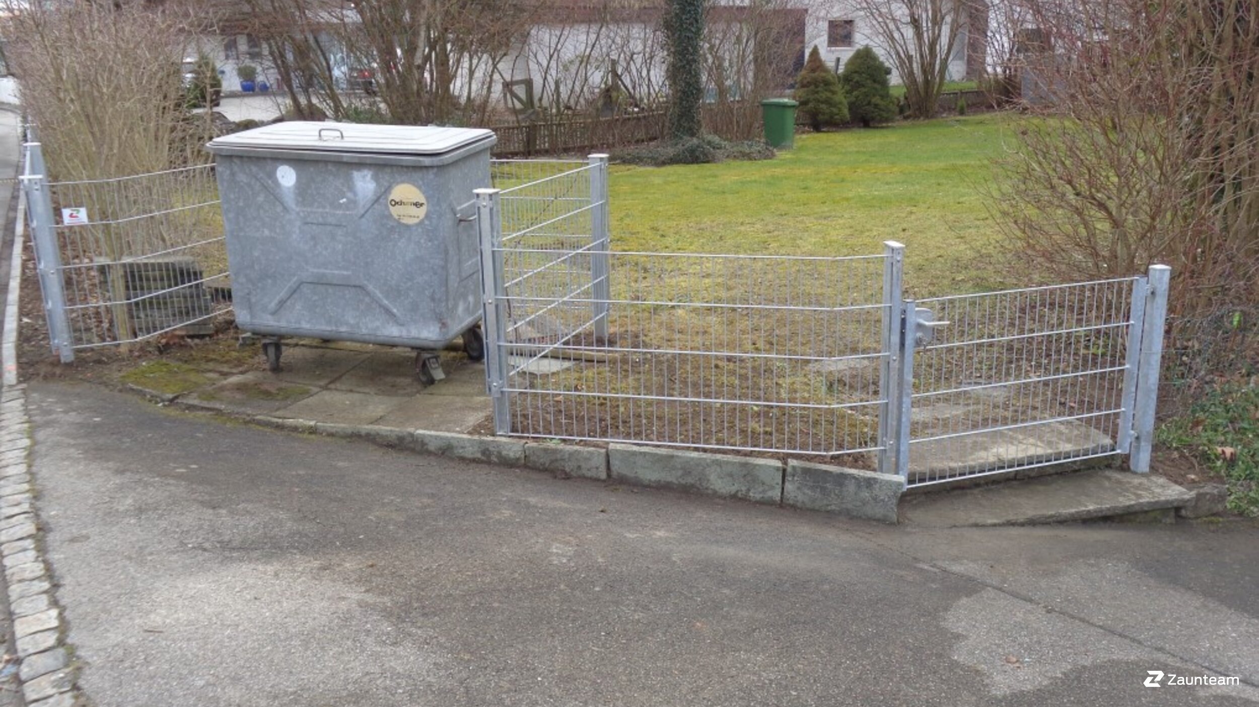 Doppelstabmattenzaun aus dem 2018 in 4533 Riedholz Schweiz von Zaunteam Mittelland GmbH.