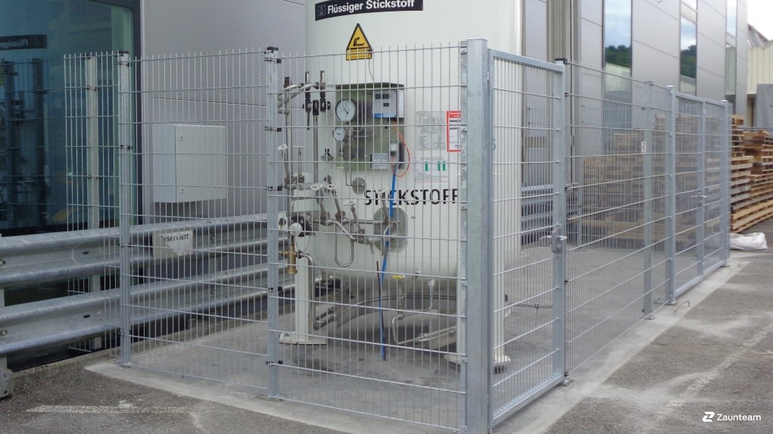 Doppelstabmattenzaun aus dem 2017 in 3368 Bleienbach Schweiz von Zaunteam Mittelland GmbH.