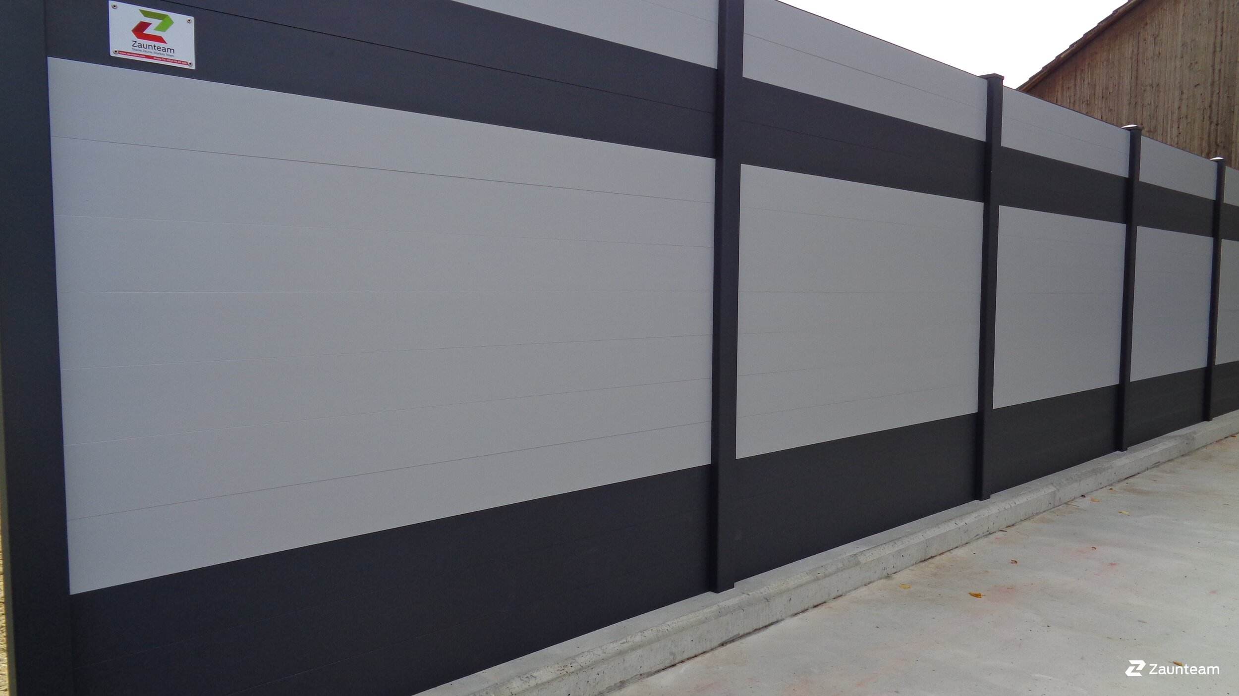 Aluminium Sichtschutz aus dem 2016 in 4628 Wolfwil Schweiz von Zaunteam Mittelland GmbH.