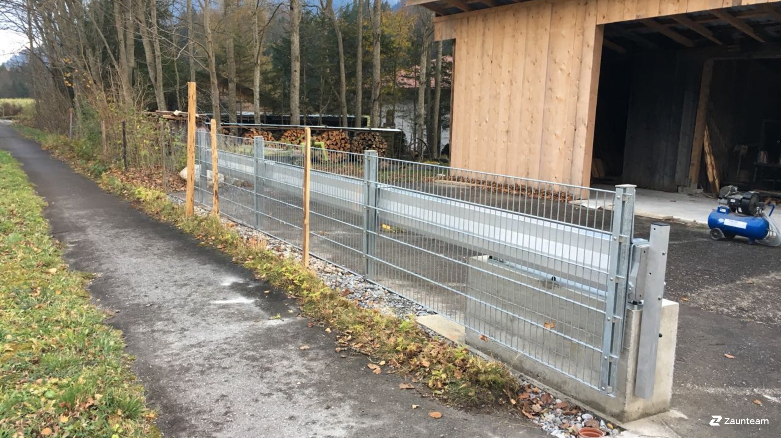 Automatische Tore aus dem 2017 in 6682 Vils Österreich von Zaunteam Allgäu.