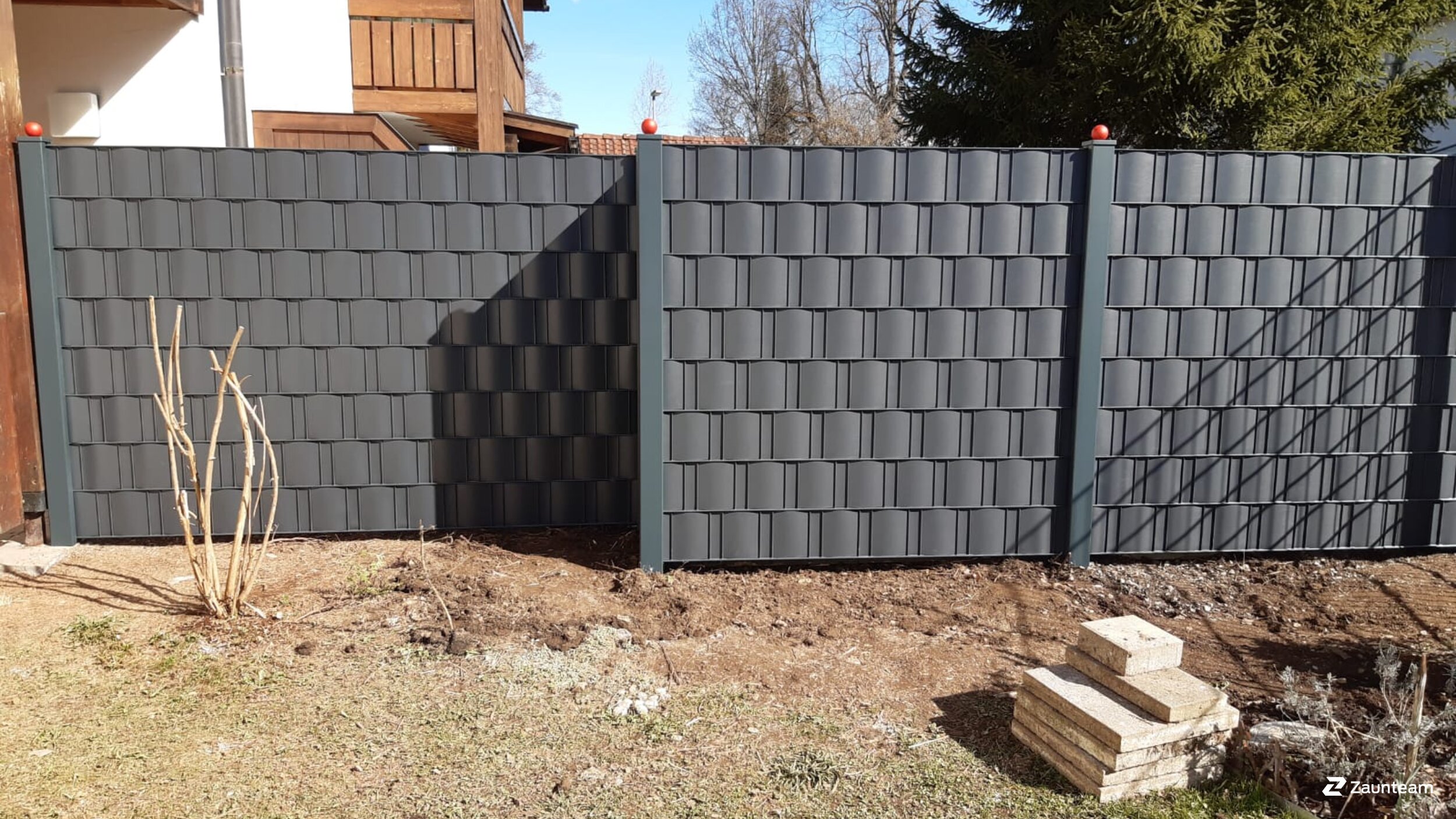 Flecht Sichtschutz aus dem 2021 in 87561 Oberstdorf Deutschland von Zaunteam Allgäu.