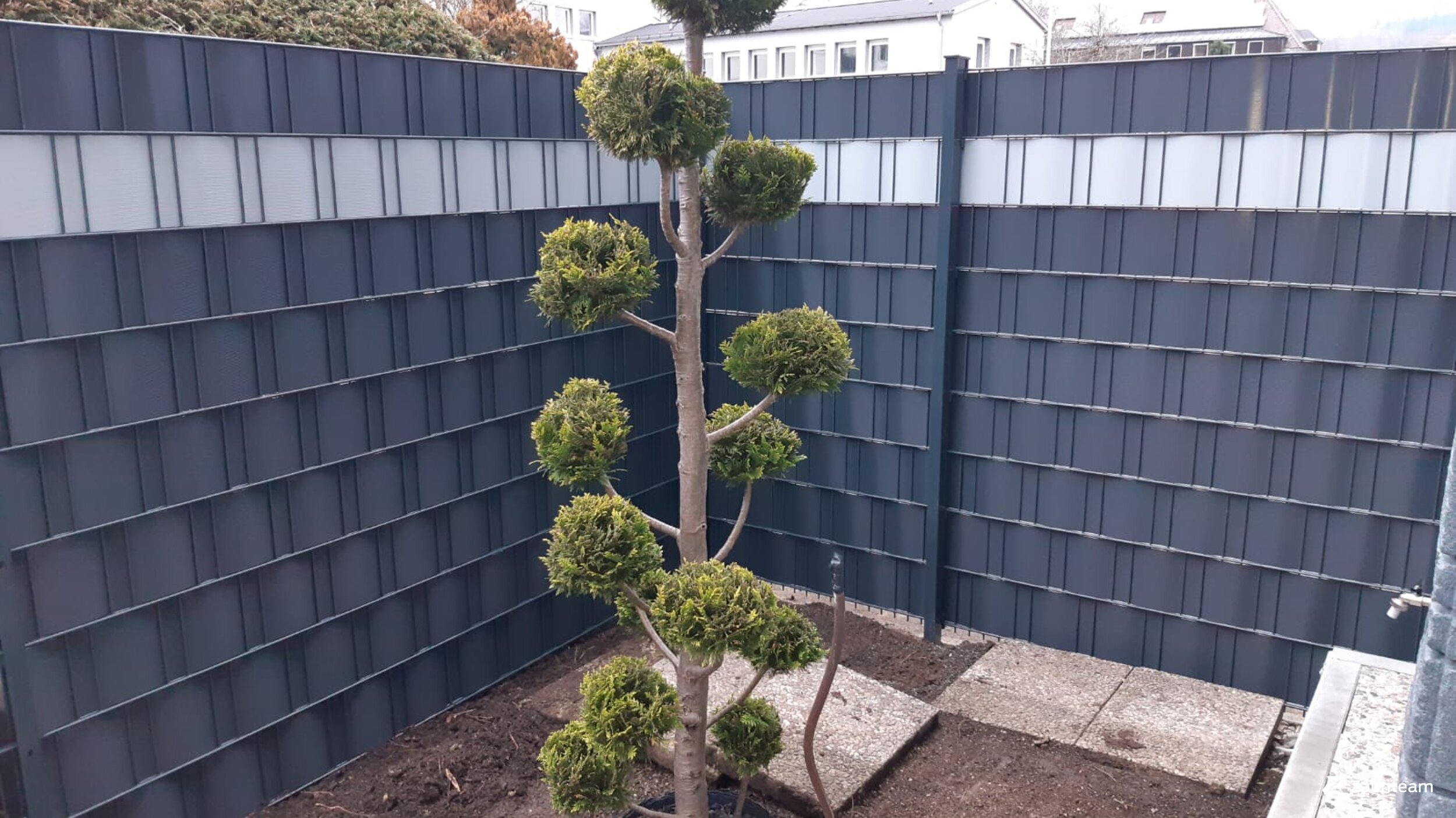 Protection brise-vue en tressage de 2021 à 87509 Immenstadt Allemagne de Zaunteam Allgäu.